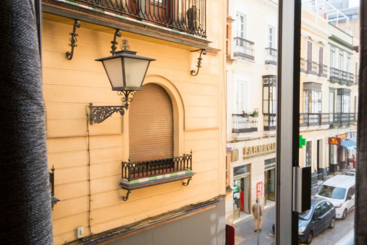 Апартаменты Piso Plaza Del Duque Севилья Экстерьер фото